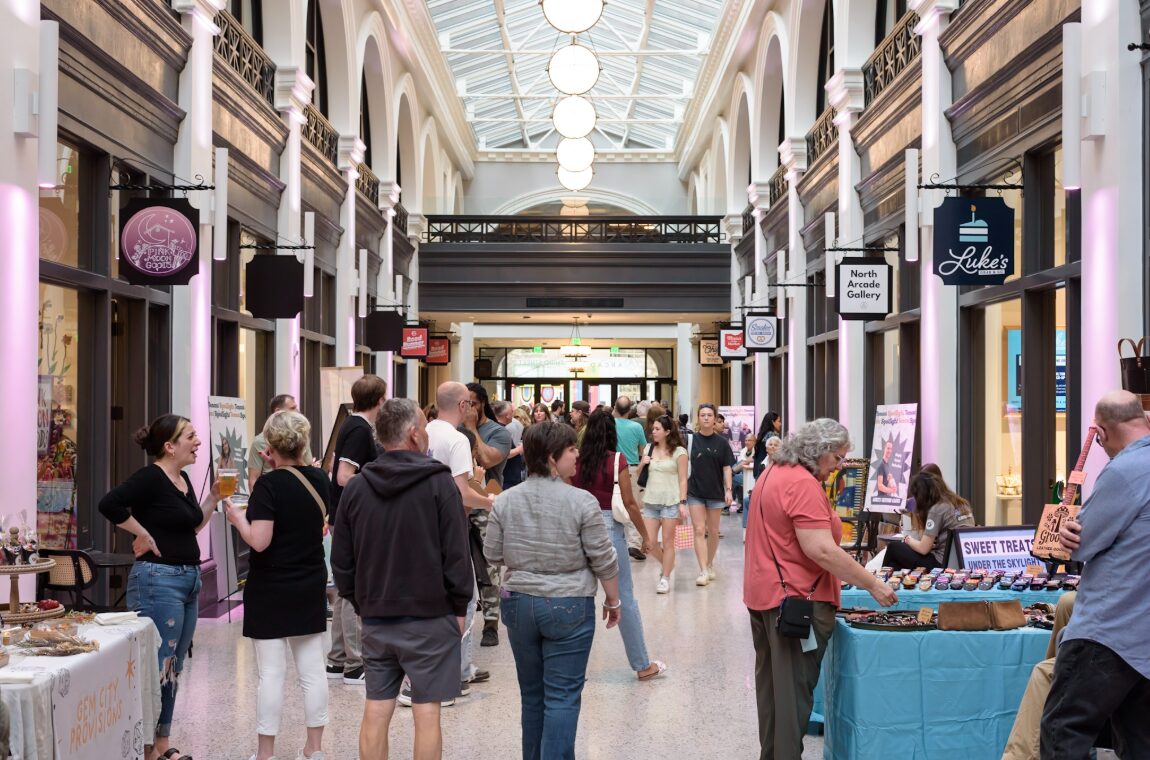 April First Friday 1 cc Tom Gilliam Photography