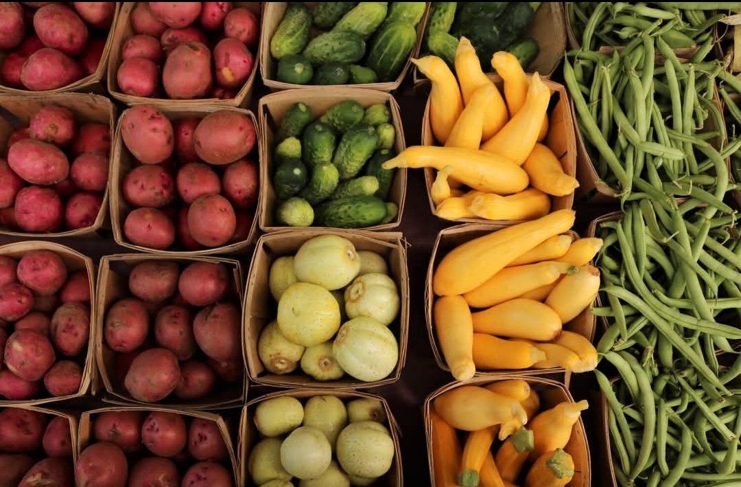 Artisans Farmers Market